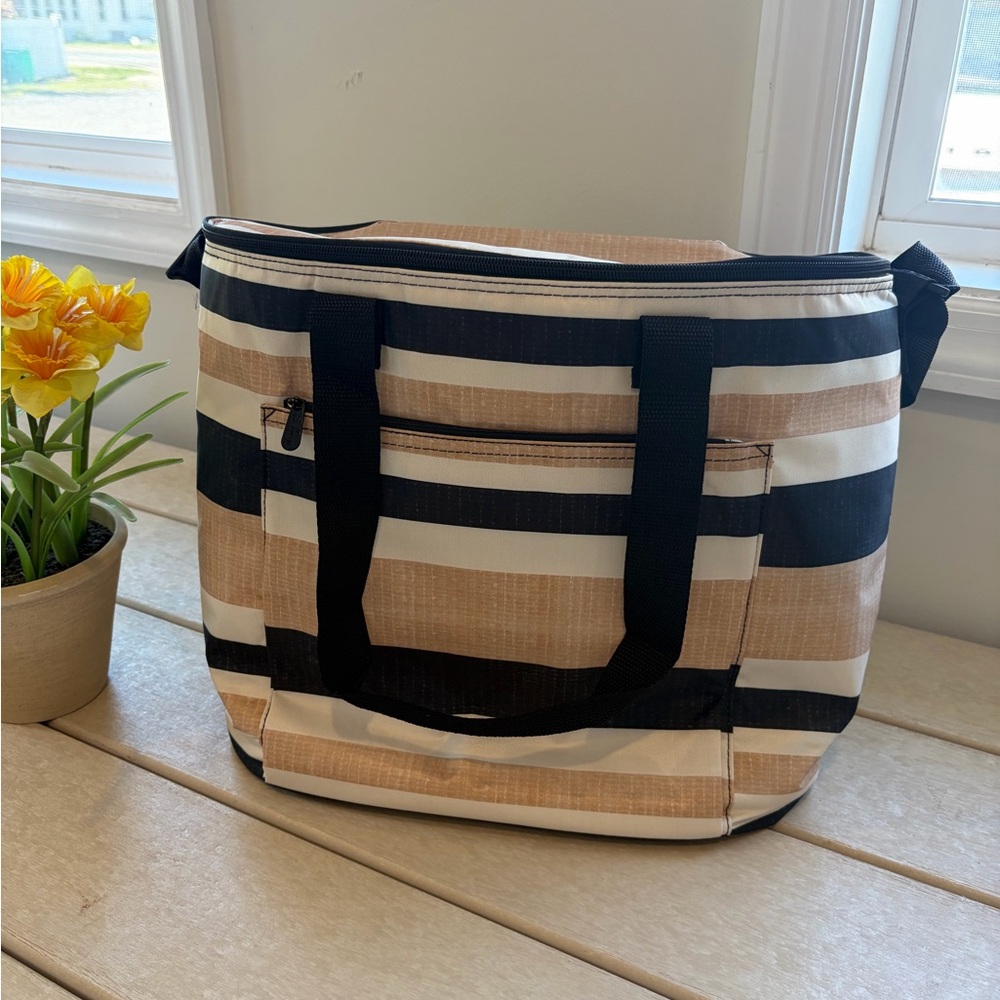 Round About Cooler Thirty One Bag